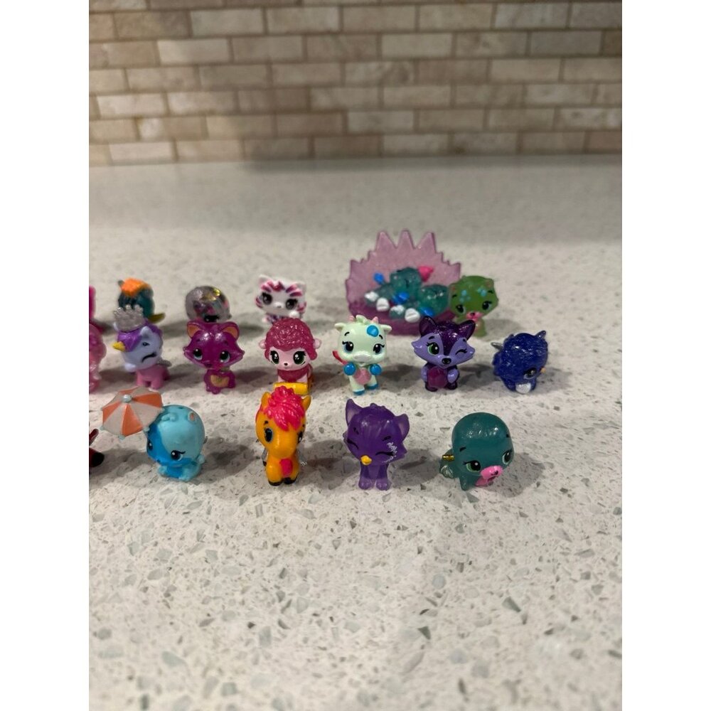Hatchimals Lot/Bundle - Picture 5 of 8